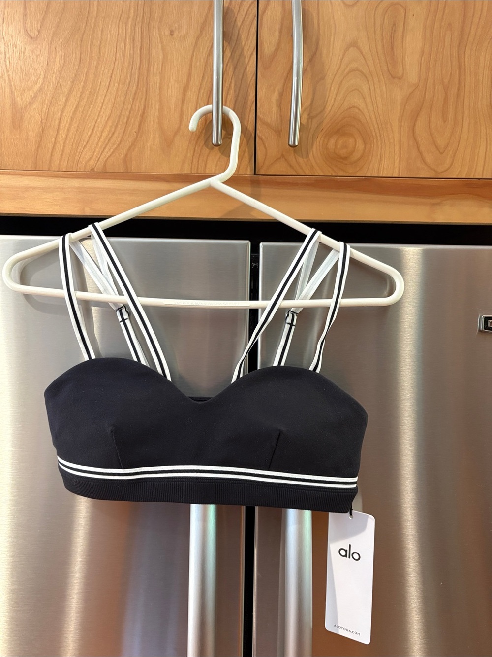 ALO Airbrush Fast Track Black Strappy Sports Bralette with White Trim